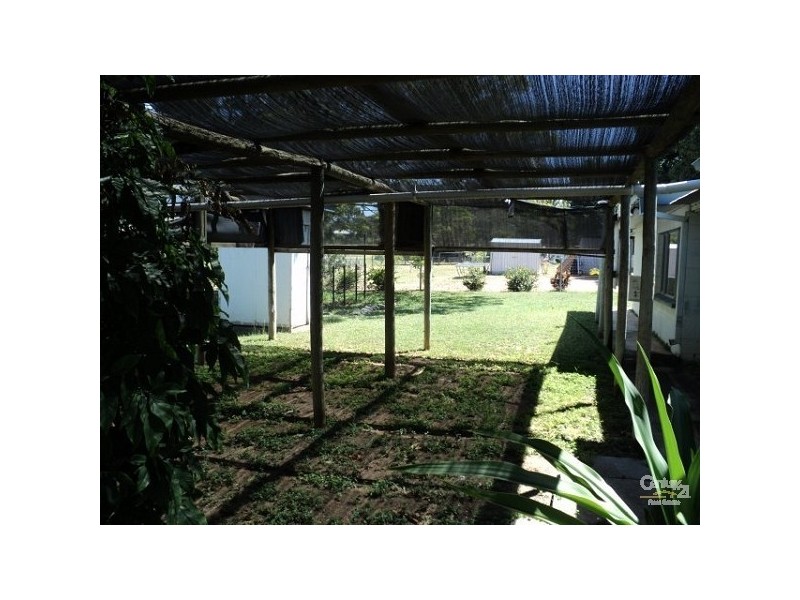12 Bluff Rd, Charters Towers QLD 4820