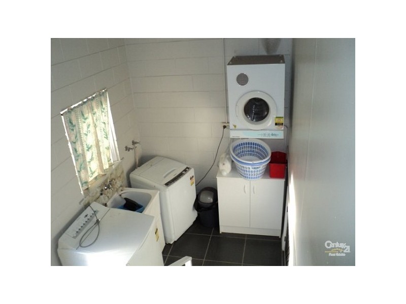 102 Hackett Terrace, Charters Towers QLD 4820