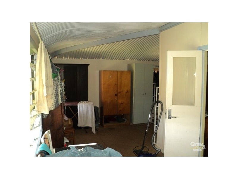 22 Bluff Road, Charters Towers QLD 4820