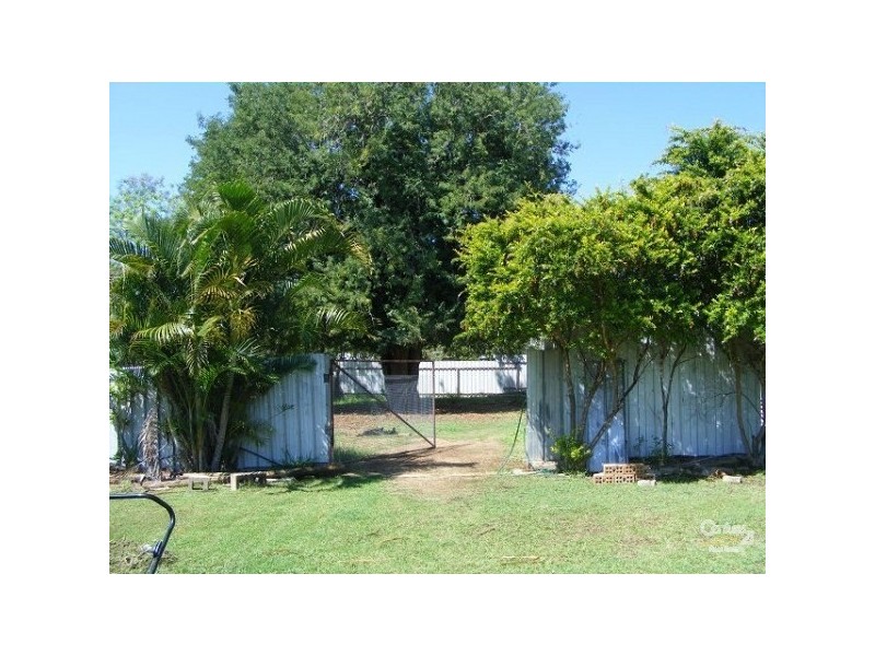 38 Marion St, Charters Towers QLD 4820