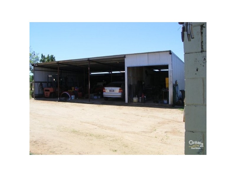 18 Jardine Lane, Charters Towers QLD 4820