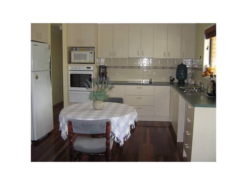 5 Glenelg Drive, Brassall QLD 4305