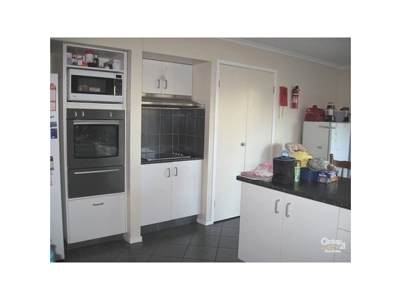 Kensington Grove QLD 4341