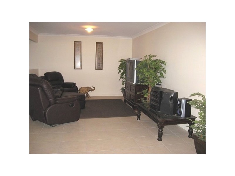 Kensington Grove QLD 4341