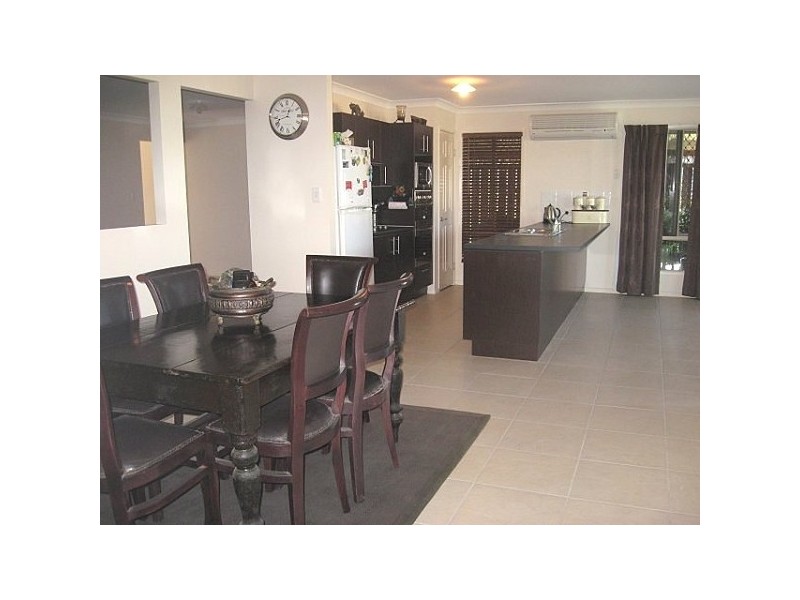 Kensington Grove QLD 4341