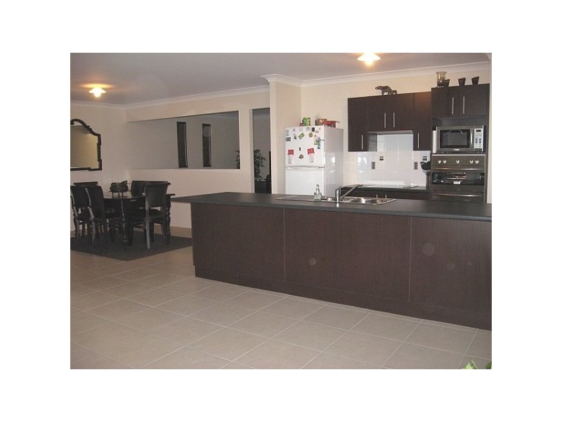 Kensington Grove QLD 4341