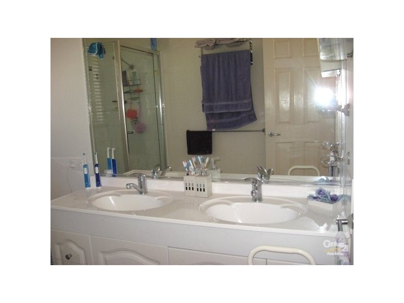 Kensington Grove QLD 4341