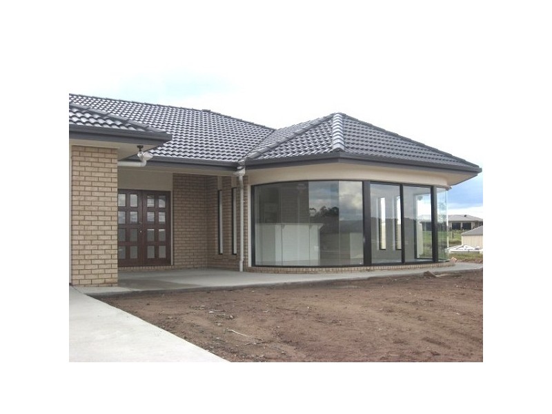 Kensington Grove QLD 4341