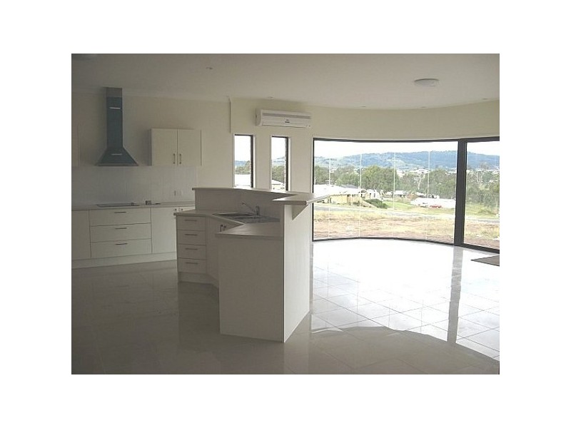 Kensington Grove QLD 4341