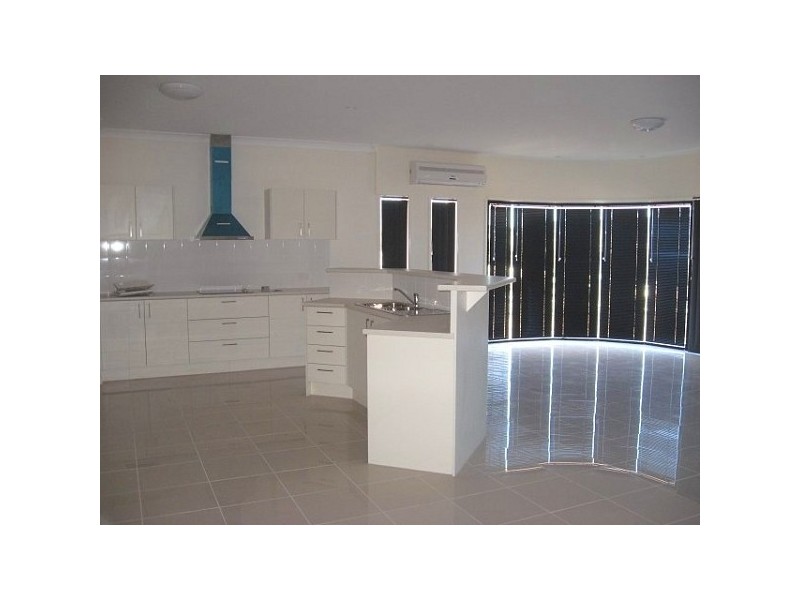 Kensington Grove QLD 4341