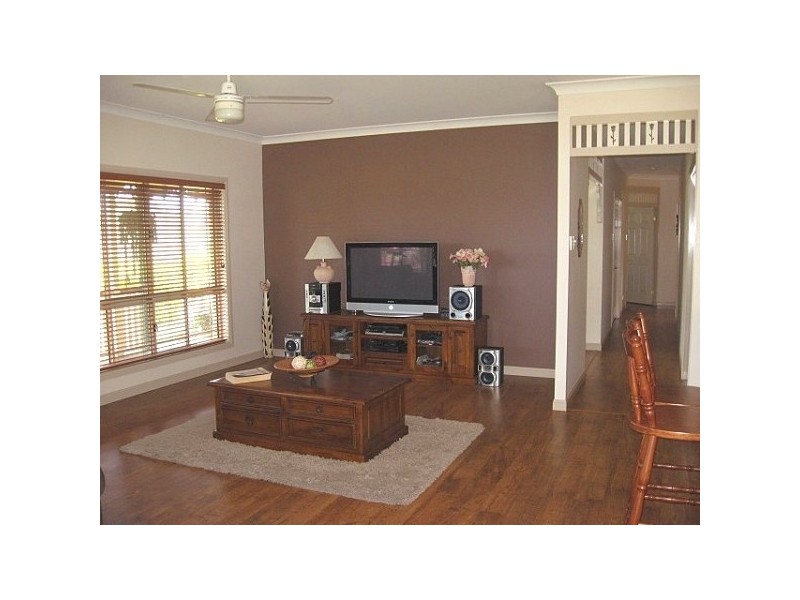 Kensington Grove QLD 4341