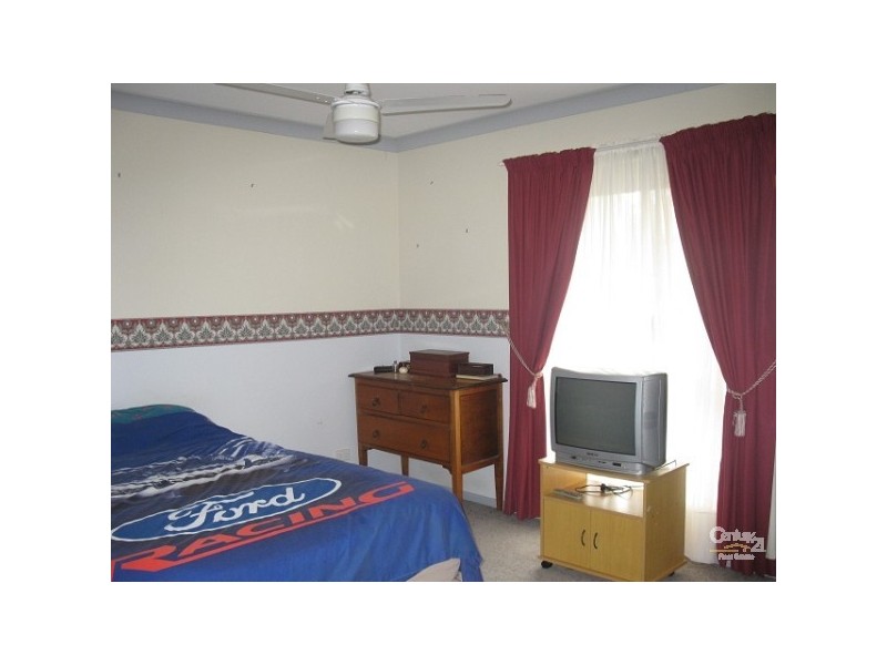 Kensington Grove QLD 4341