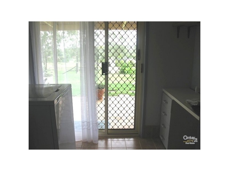 Kensington Grove QLD 4341