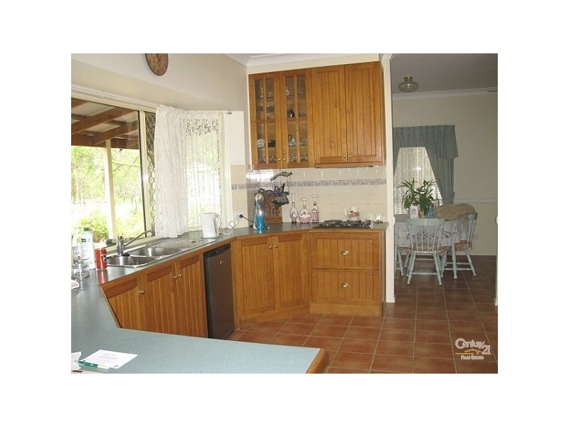 Kensington Grove QLD 4341