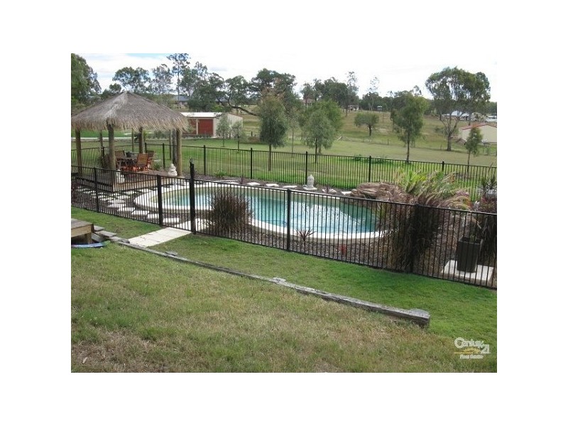 Kensington Grove QLD 4341