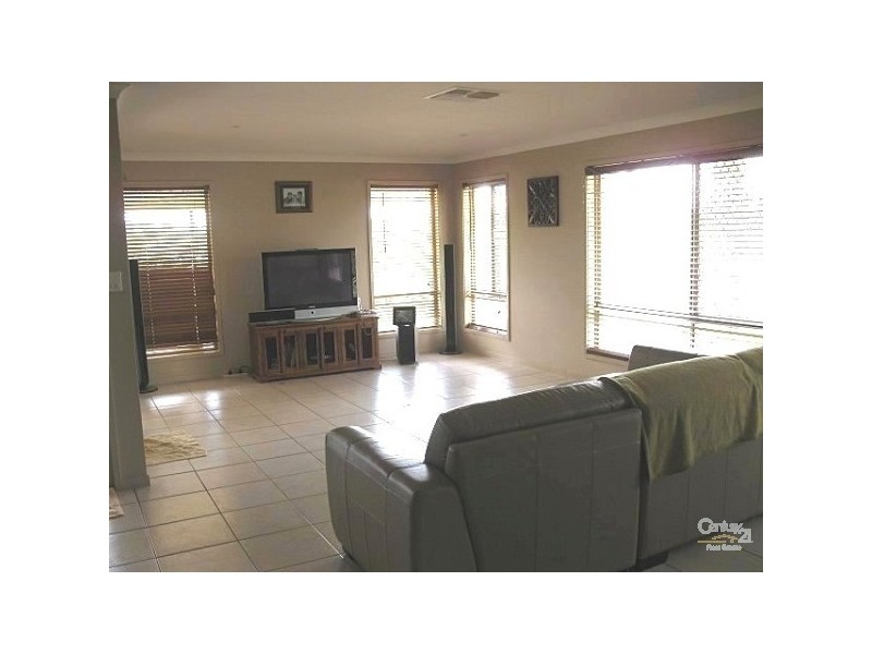 Kensington Grove QLD 4341