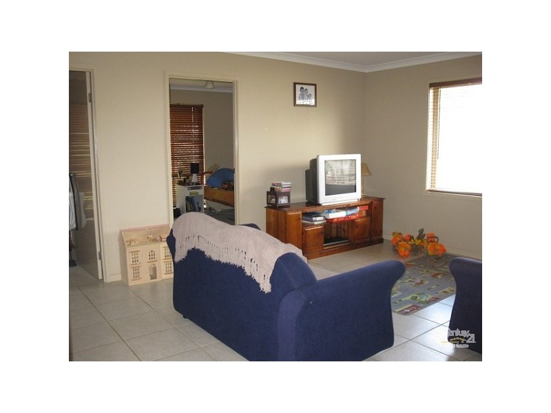 Kensington Grove QLD 4341