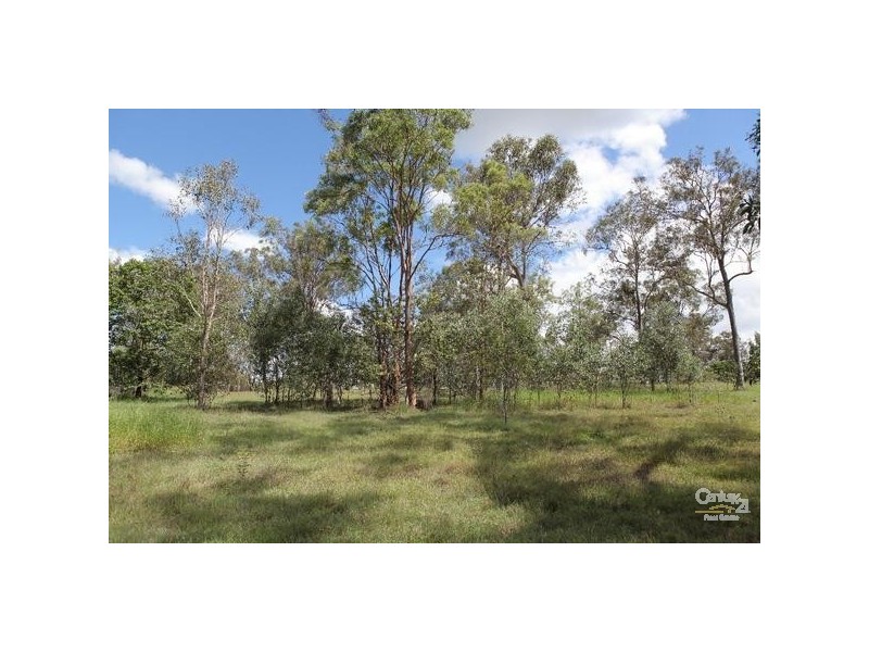 20 Australia II Dr, Kensington Grove QLD 4341