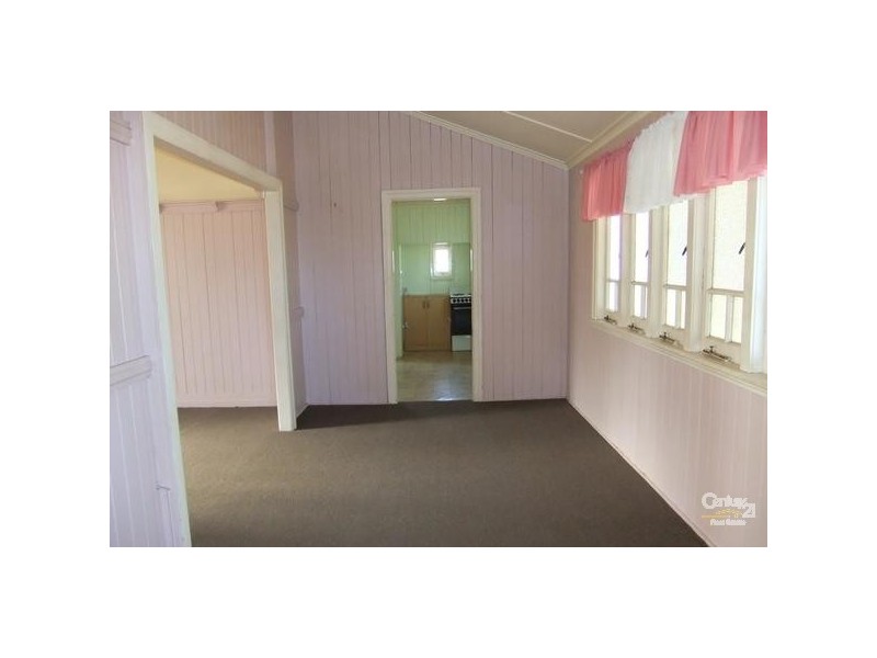 74 Prospect Street, Lowood QLD 4311