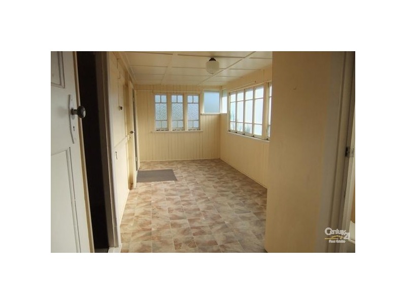 74 Prospect Street, Lowood QLD 4311
