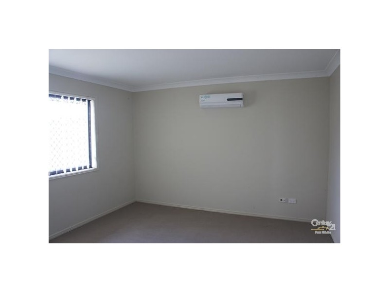 26 Honeyeater Place, Lowood QLD 4311