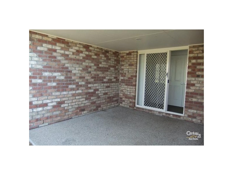 4 Mallard Street, Lowood QLD 4311