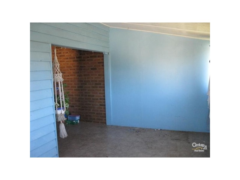 1/1 Daniel Street, Lowood QLD 4311