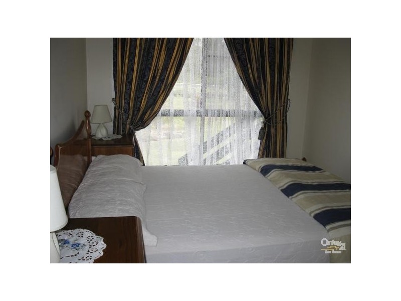 65 Cricket Road, Regency Downs QLD 4341