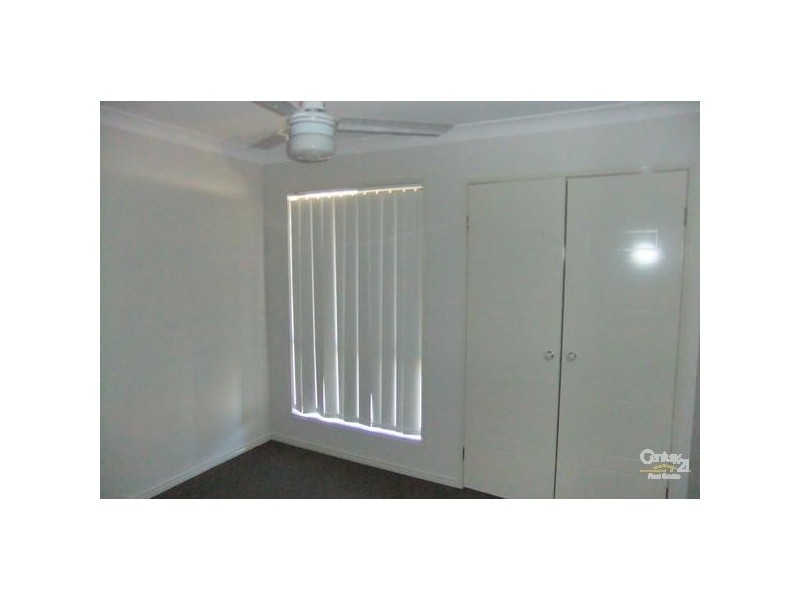 10 McInnes Street, Lowood QLD 4311