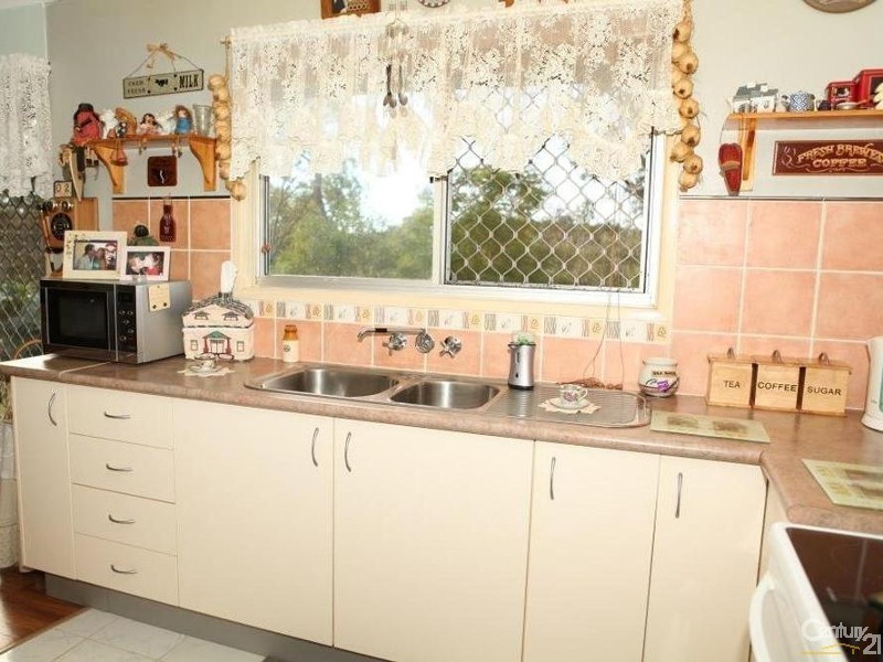 Wivenhoe Pocket QLD 4306