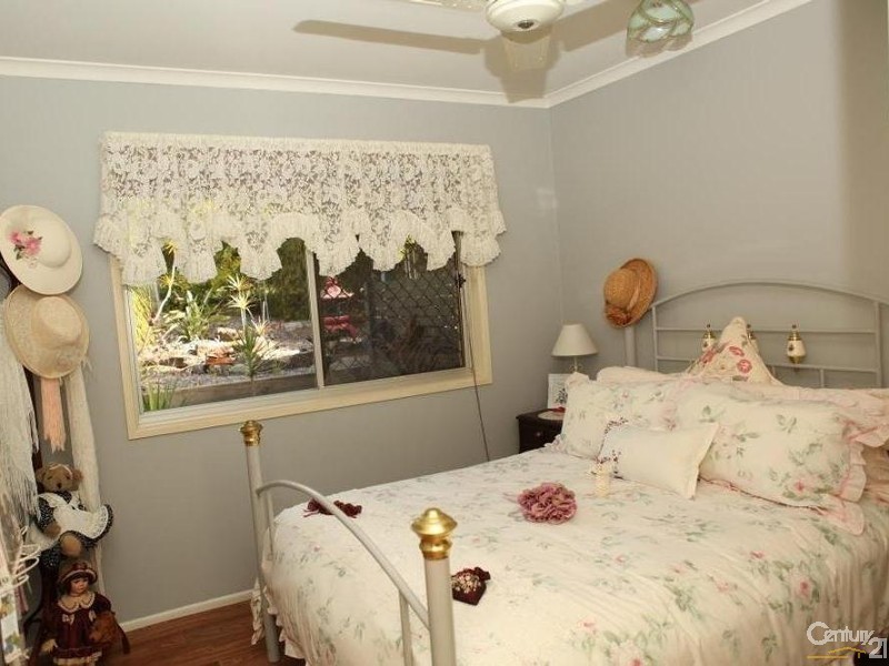 Wivenhoe Pocket QLD 4306