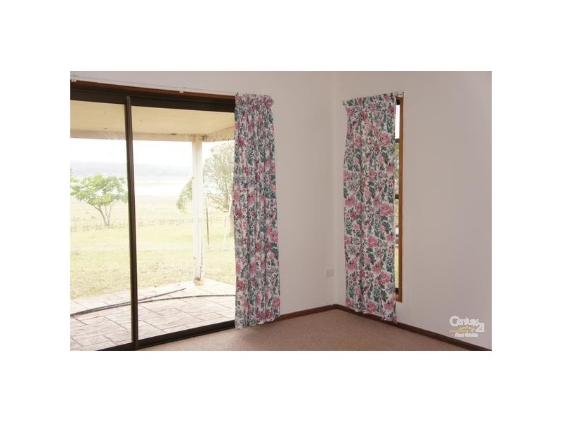 4852 Brisbane Valley Highway, Glen Esk QLD 4312