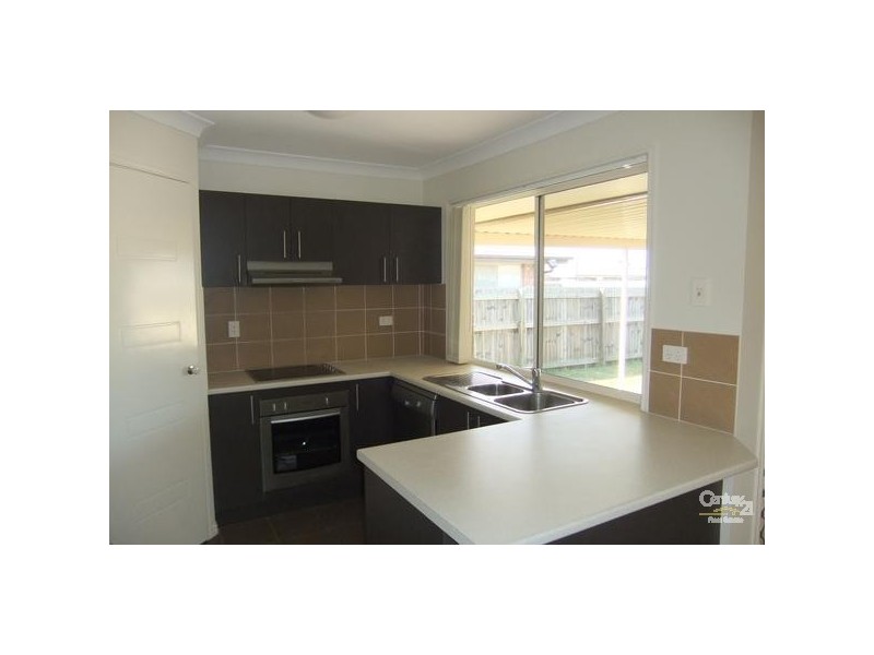 31 Bray Street, Lowood QLD 4311