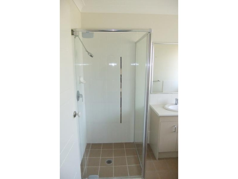 31 Bray Street, Lowood QLD 4311