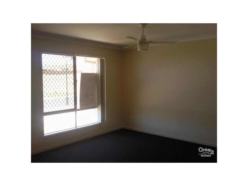 32 Honeyeater Place, Lowood QLD 4311