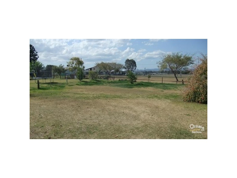 64 Railway Street, Lowood QLD 4311