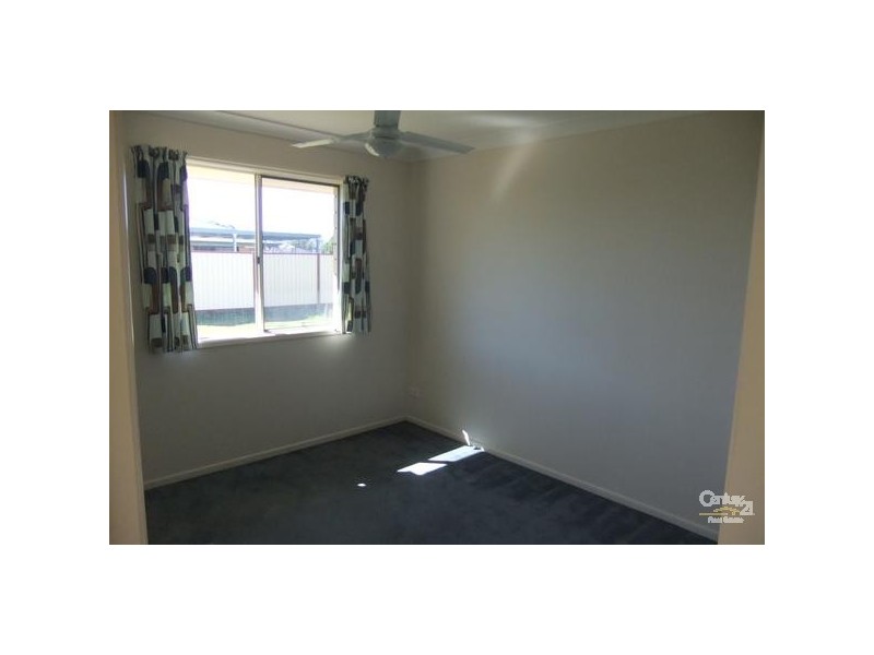 8 Varley Court, Lowood QLD 4311