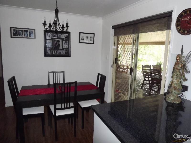 Kensington Grove QLD 4341