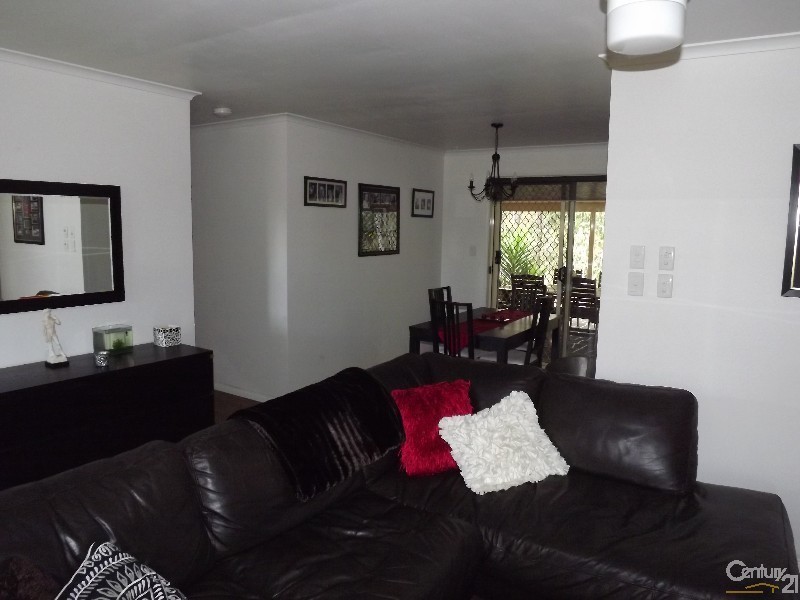 Kensington Grove QLD 4341