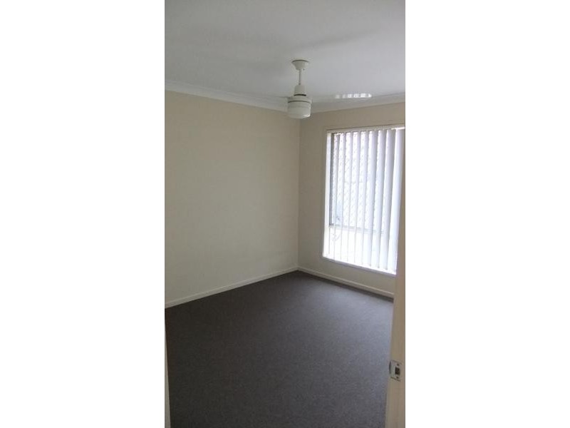 19 Sea Eagle Drive, Lowood QLD 4311