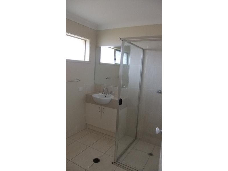 19 Sea Eagle Drive, Lowood QLD 4311