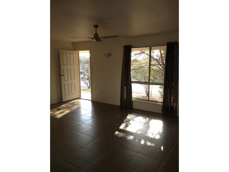 32 Park Street, Lowood QLD 4311