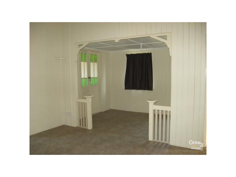 702 Clarendon Road, Clarendon QLD 4311