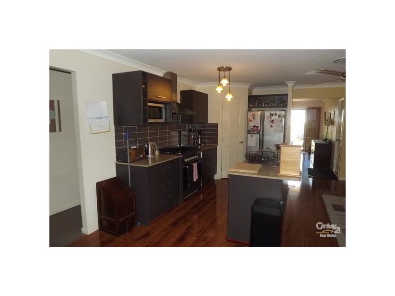 18 Willowood Place, Fernvale QLD 4306