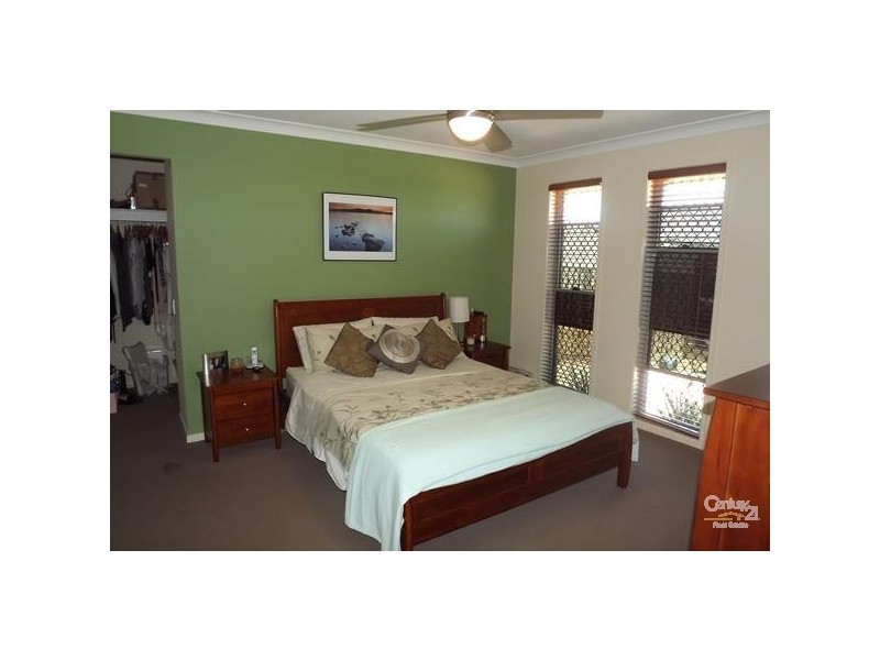 18 Willowood Place, Fernvale QLD 4306