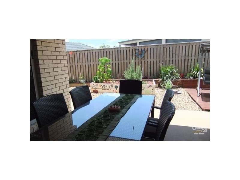 18 Willowood Place, Fernvale QLD 4306