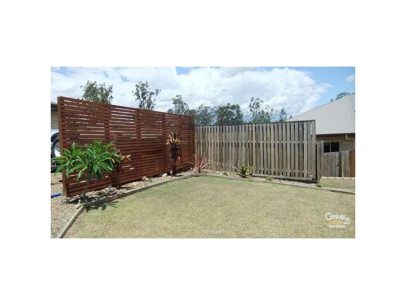18 Willowood Place, Fernvale QLD 4306