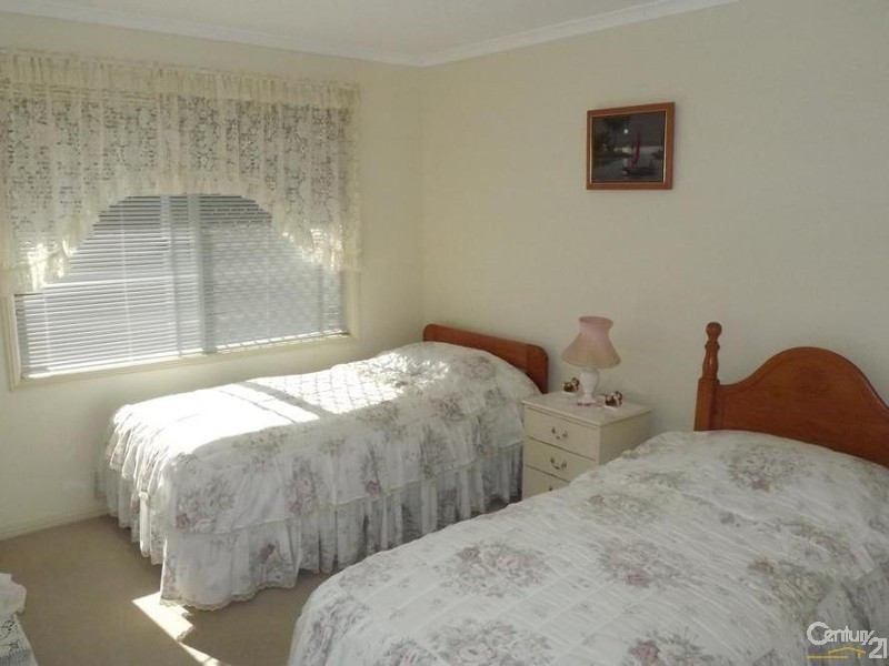 Glamorgan Vale QLD 4306