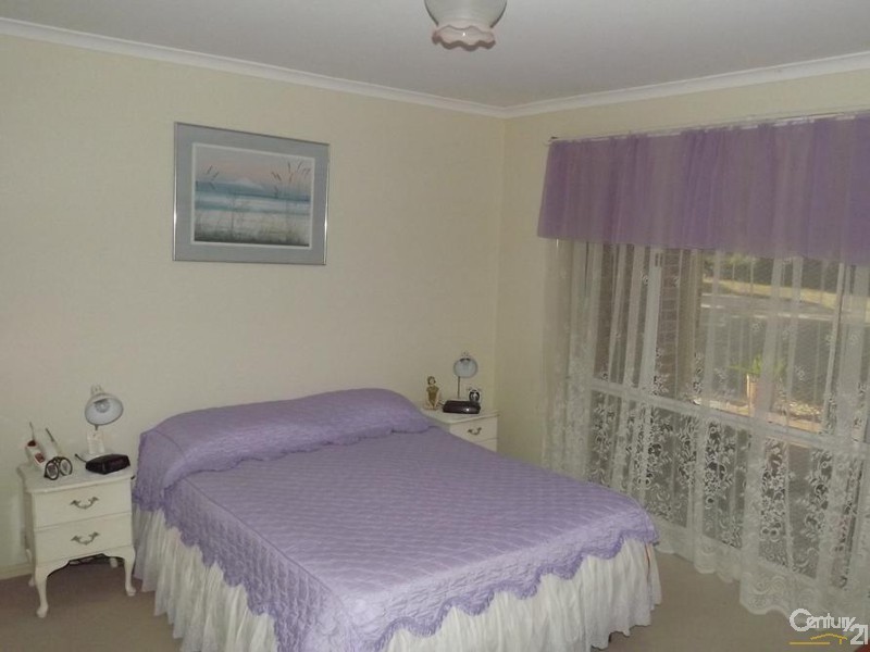 Glamorgan Vale QLD 4306