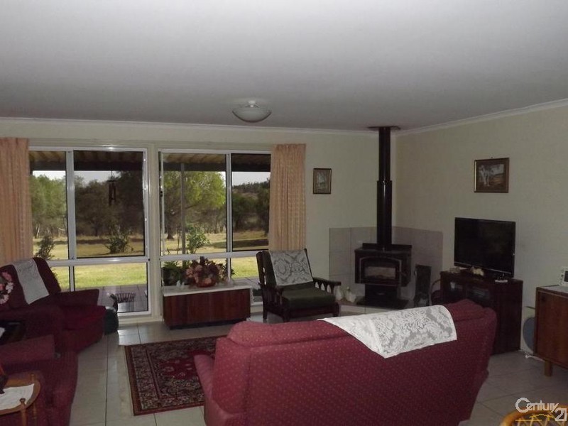 Glamorgan Vale QLD 4306